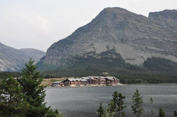 O charmoso hotel na região de Many Glacier, no Glacier National Park, em Montana, nos Estados Unidos